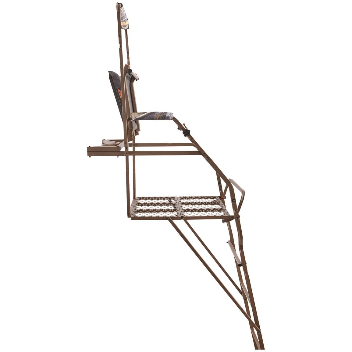 18' Ladder Tree Stand Q812