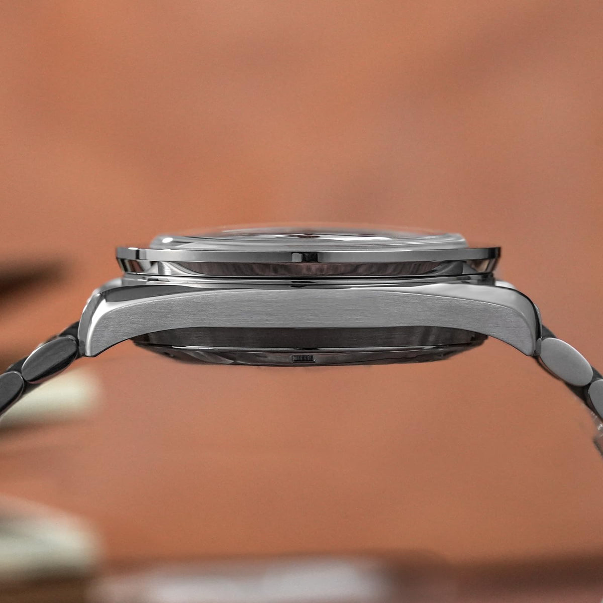 40mm Chronograph Watch R5634