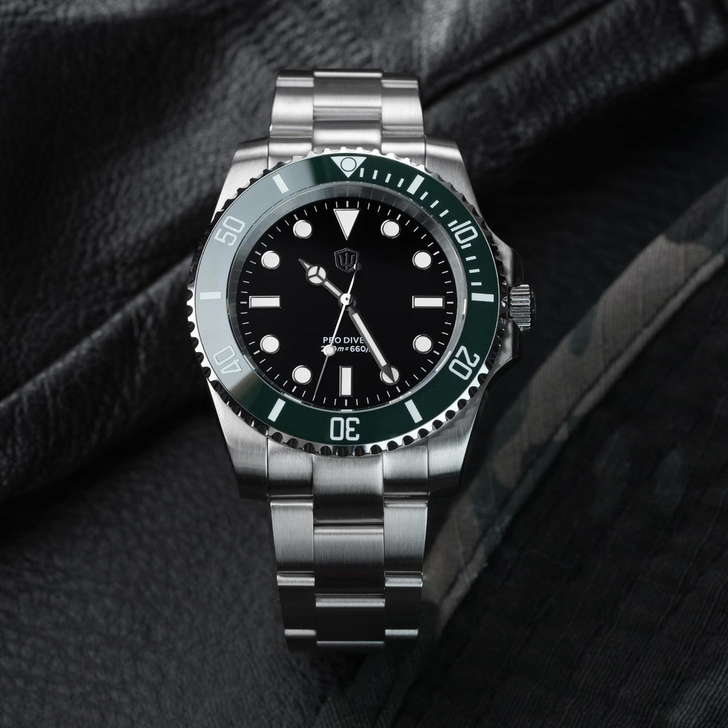 40mm Sapphire Crystal 200m Waterproof Quartz Diver Watch X404