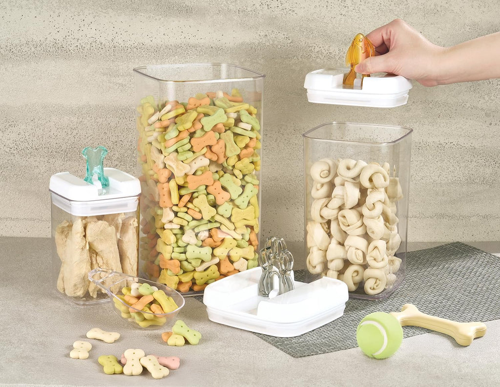 Airtight Pet Food Container with Flip Top Handles K31689